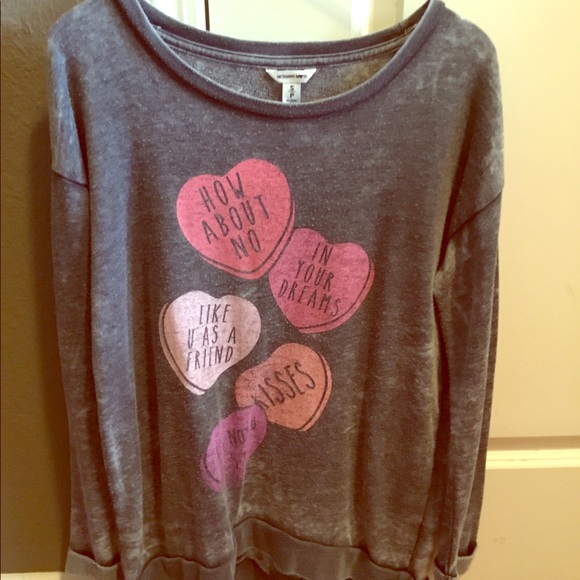 Bethany Mota Tops - Light weight ❤️ shirt